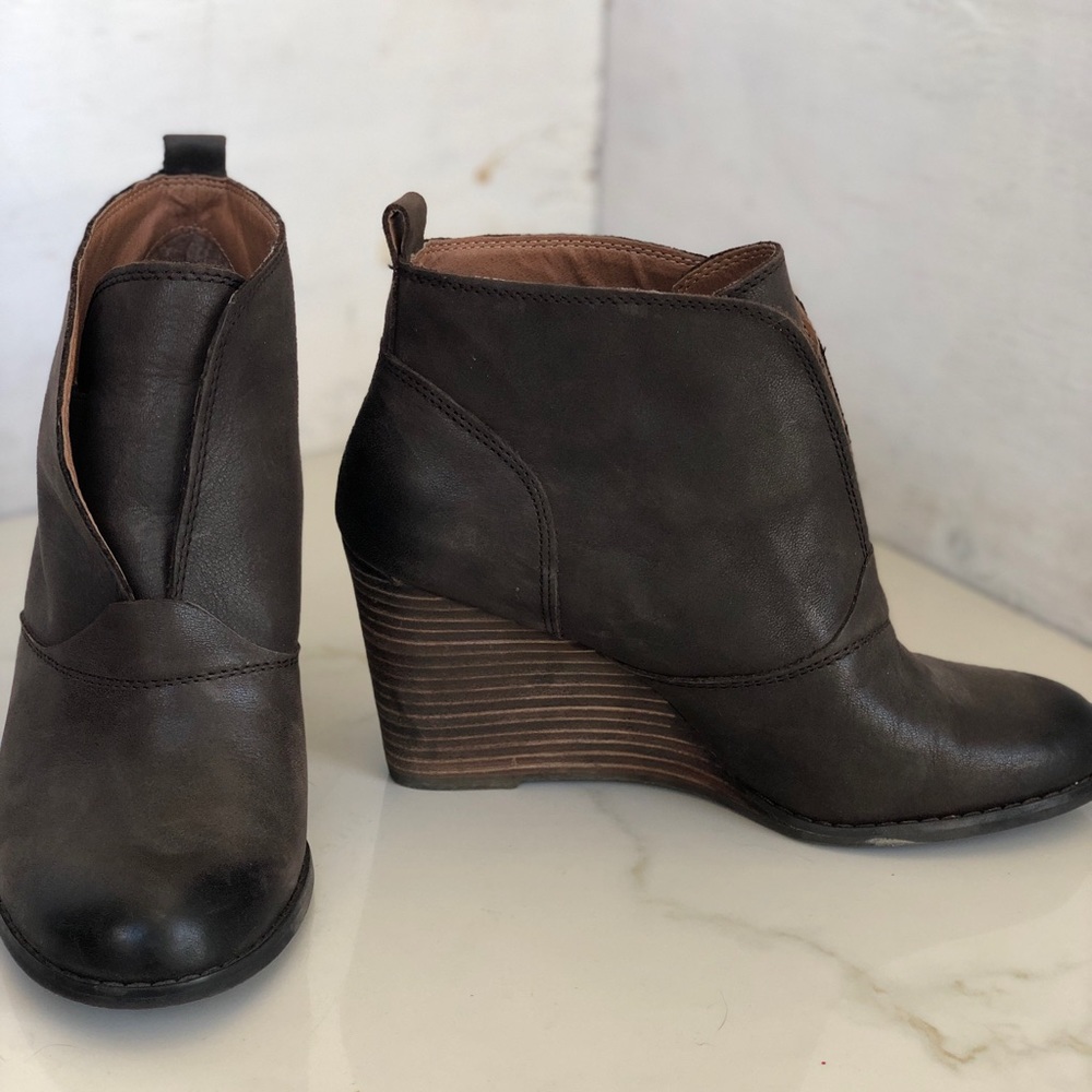 Lucky brand leather wedge boot